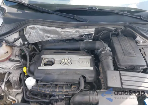 2017 Volkswagen Tiguan 2.0T Sport z USA, uszkodzony, nr VIN WVGUV7AX2HK029485